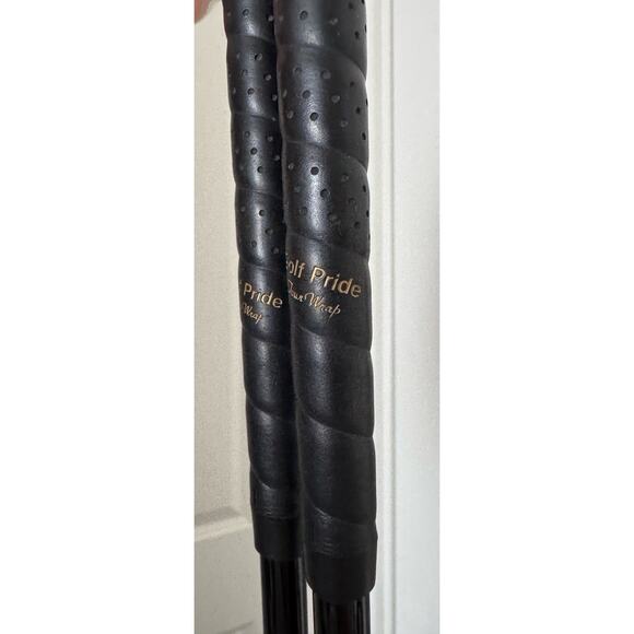 Yamaha Secret III Professional Carbon Gold Graphite Golf Clubs 6 & 8 Set of 2 - Picture 9 of 10